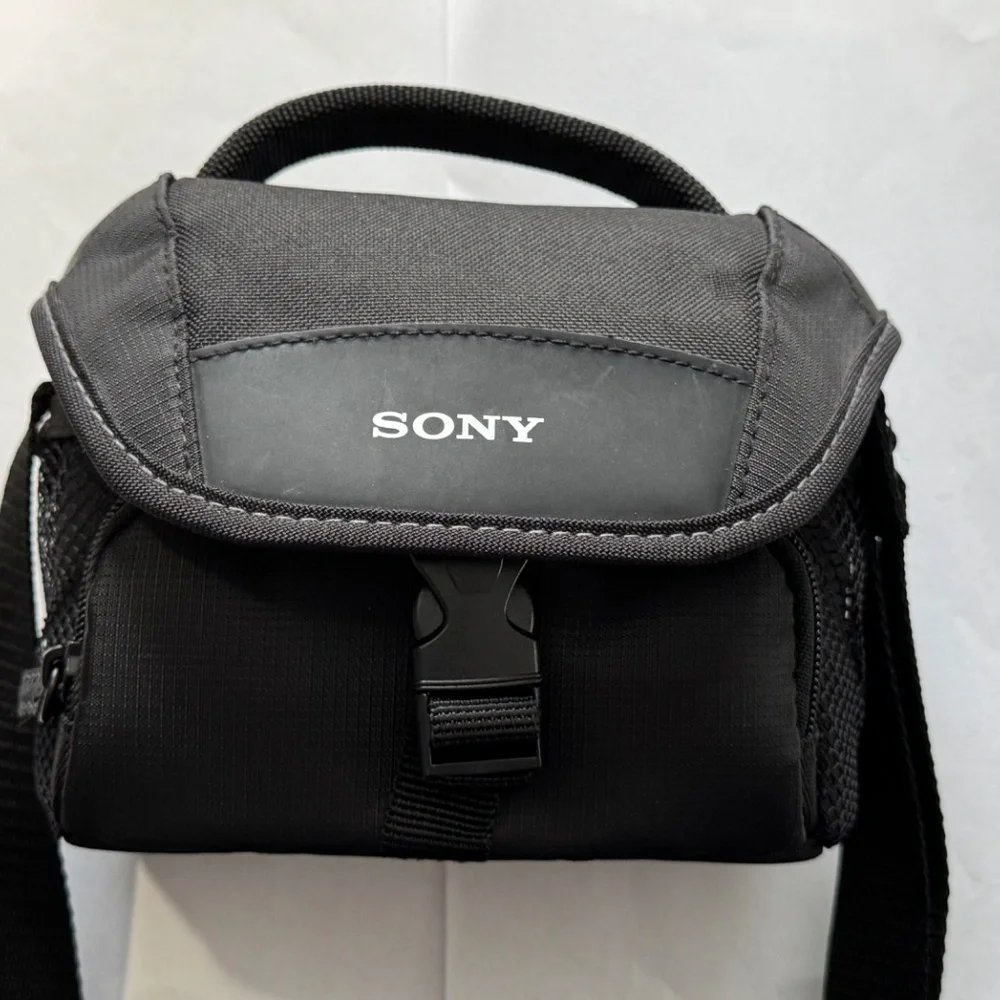 Sony a5100 *BUNDLE* 16-50mm Lens Camera with 3-Inch Flip Up LCD w/accessories